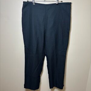 Casual Corner Women's Black Cropped Pants